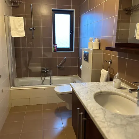 Modern 4 Bedroom House Ring Of Kerry -killarney Killarney