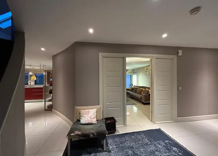 Modern 4 Bedroom House Ring Of Kerry -killarney * Cill Airne